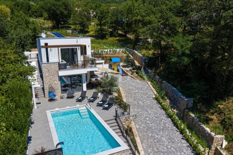 Novi Vinodolski moderna kuća | Adriatic Real