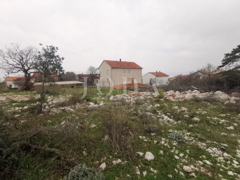 Novi Vinodolski teren | Adriatic Real
