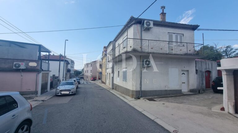 Novi Vinodolski kuća u centru | Adriatic Real