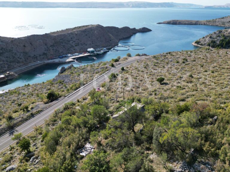 Lukovo Šugarje zemljište sa starinom | Adriatic Real
