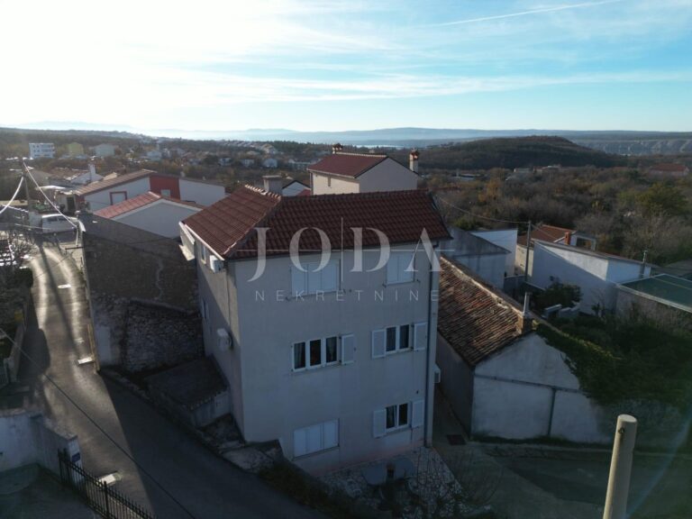 Jadranovo kuća sa pet jedinica | Adriatic Real