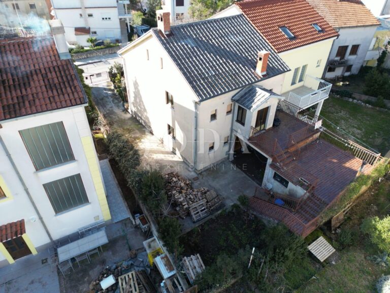 dvojna kuća na odličnoj lokaciji | Adriatic Real