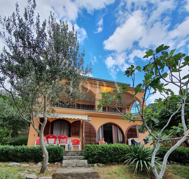apartmanska kuća sa prekrasnim pogledom | Adriatic Real