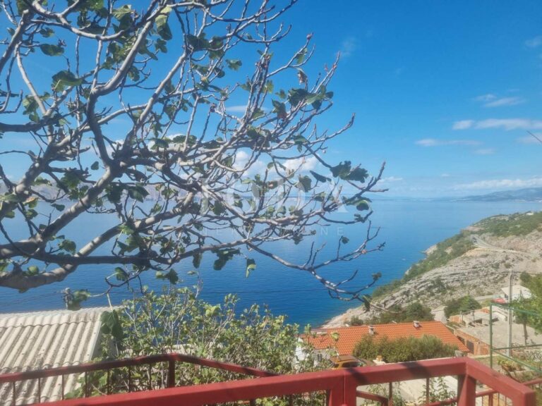 kuća sa četiri stambene jedinice | Adriatic Real