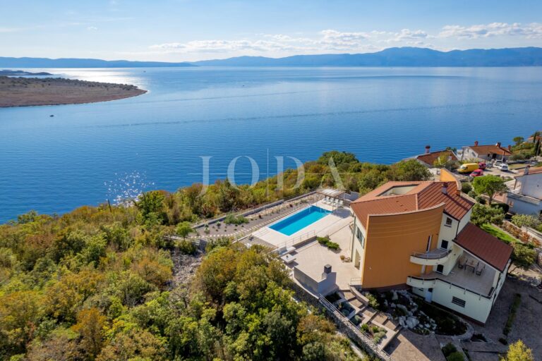 Kraljevica kuća iznad mora | Adriatic Real