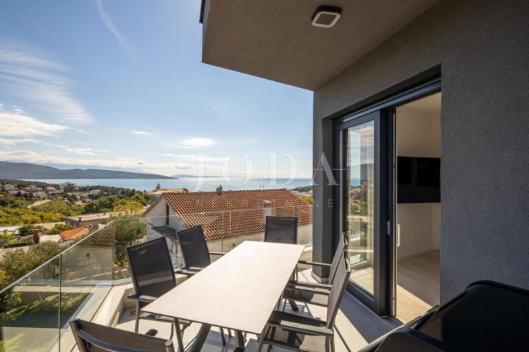 Mesto Krk - penthouse s pogledom na morje | Adriatic Real