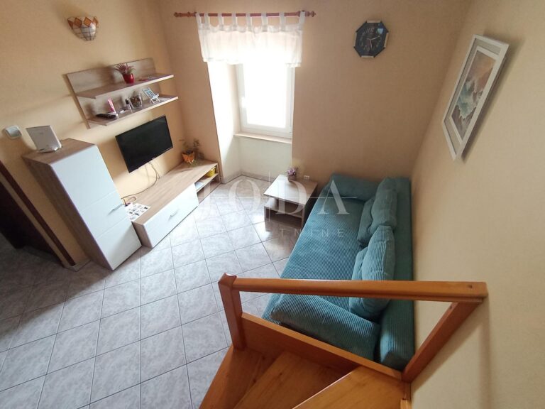 Baška - apartma v centru s pogledom na morje | Adriatic Real