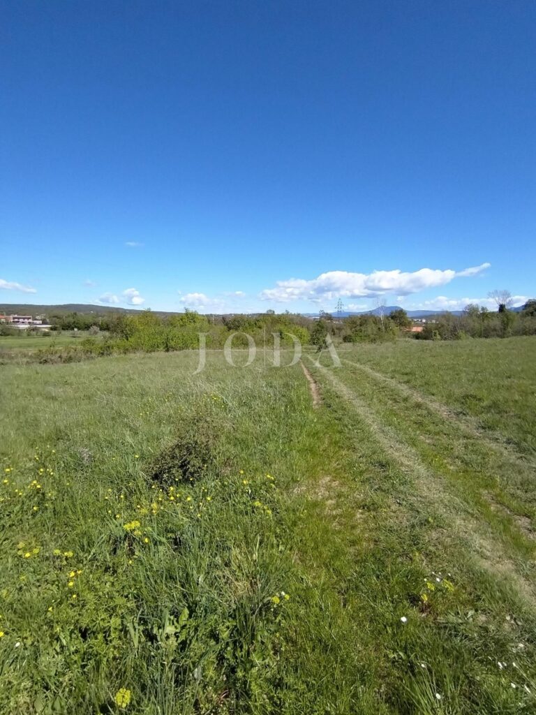 veliko građevinsko zemljište | Adriatic Real