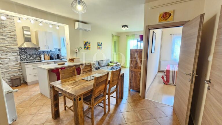 Selce dvosobni stan blizu mora i centra | Adriatic Real