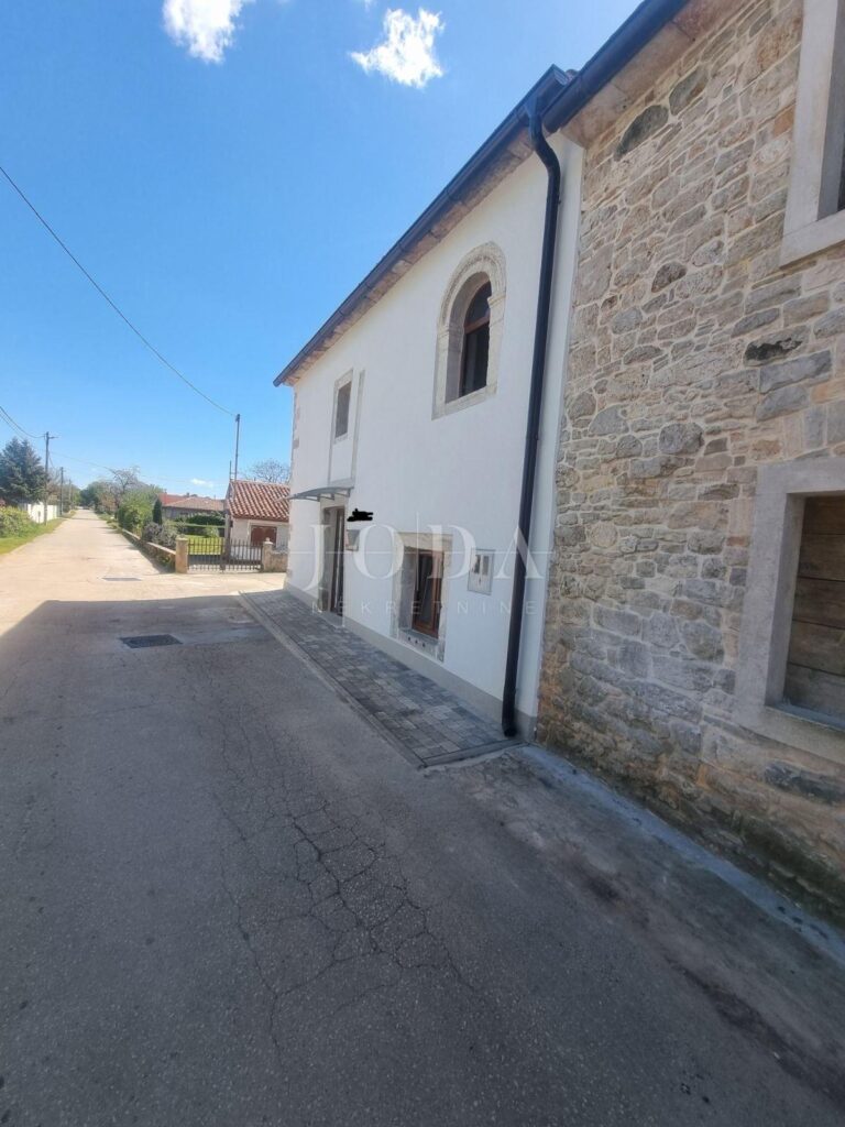 novoadaptirana istarska kamena kuća | Adriatic Real