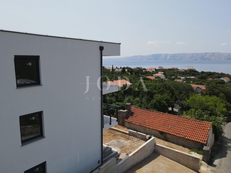 Stan u novogradnji s pogledom na more | Adriatic Real