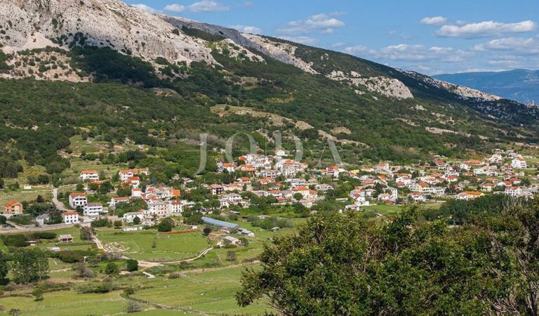 Odlično građevinsko zemljište u blizini Baške | Adriatic Real