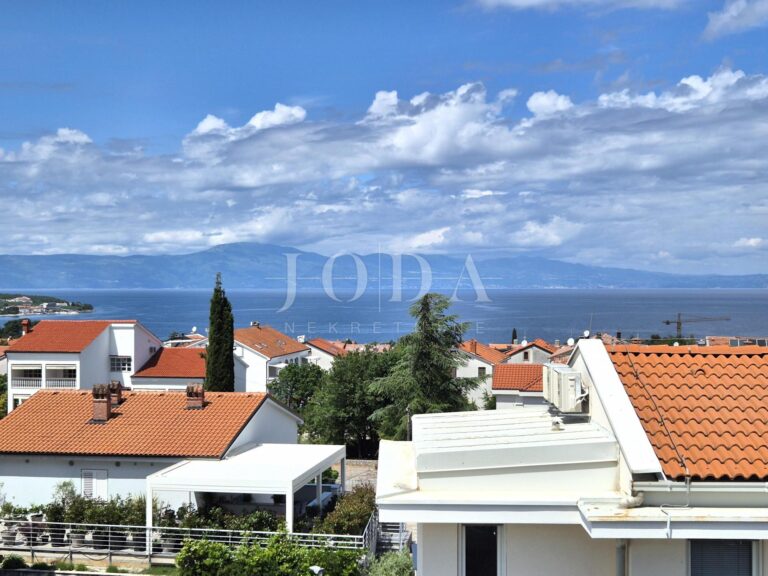 Apartman s prekrasnim pogledom na more u Malinskoj | Adriatic Real