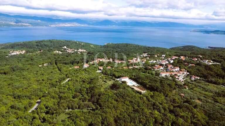 Zemljište s pogledom na more - otok Krk | Adriatic Real