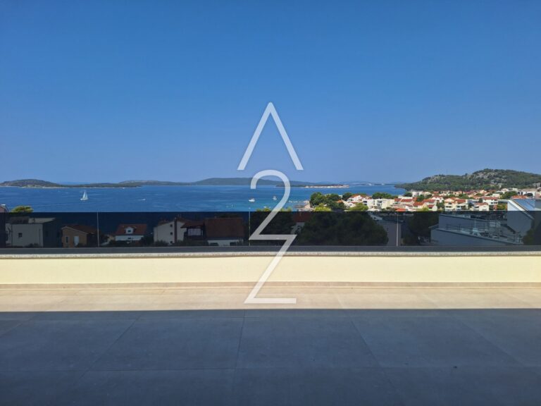 KAKAV PENTHOUSE 155M DO MORA! | Šibenik - Okolica