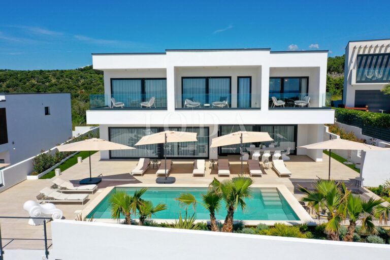 Otok Pag luksuzna vila sa pogledom na more | Adriatic Real