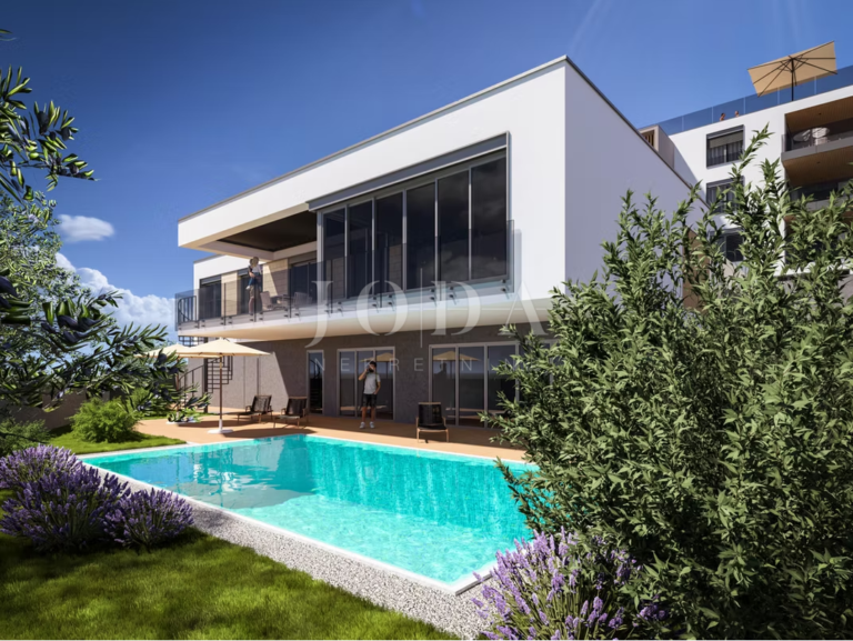 Primošten luksuzni kompleks:        