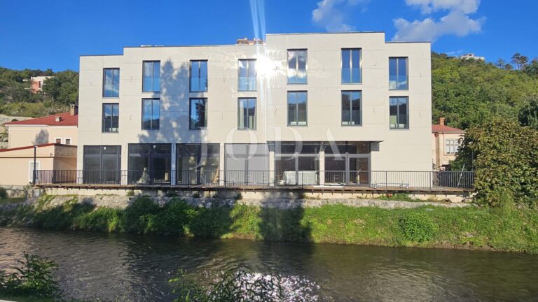 Luksuzni apartmani u centru Crikvenice – pametna tehnologija i sigurna investicija:        