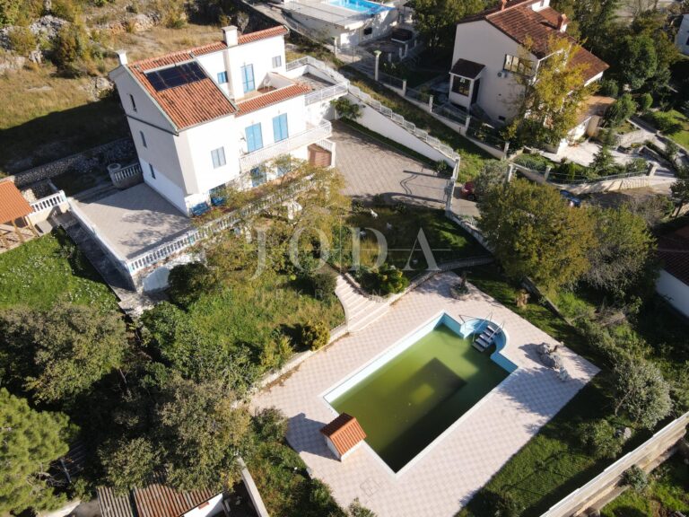 Kuća s bazenom i dvije garaže | Adriatic Real