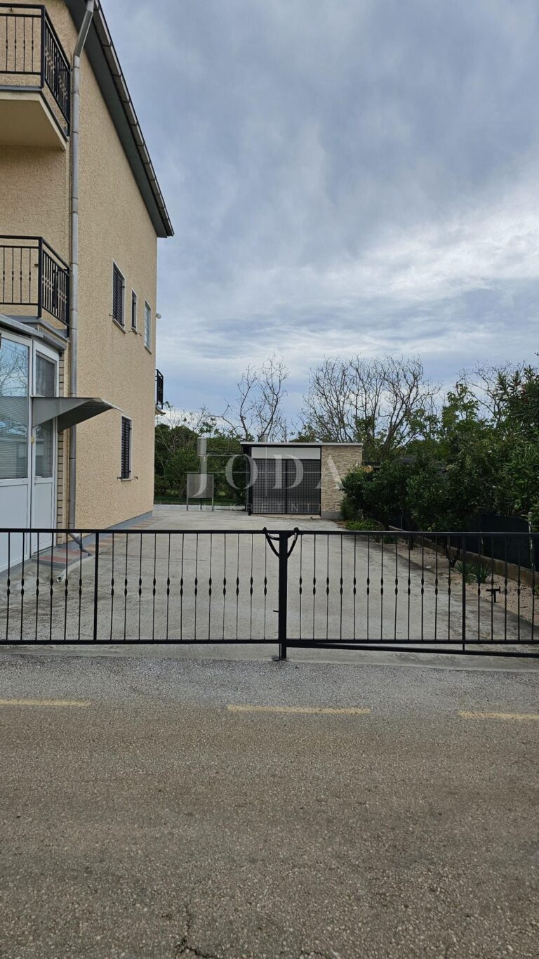 NOVIGRAD okolica | Adriatic Real