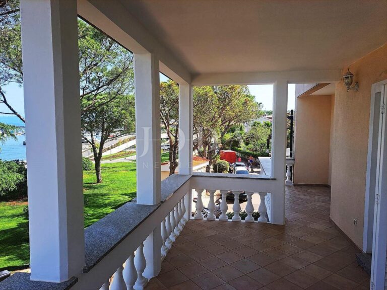 Malinska - otok Krk | Adriatic Real