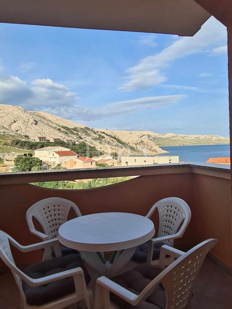 Apartman 200m od mora na Pagu | Adriatic Real