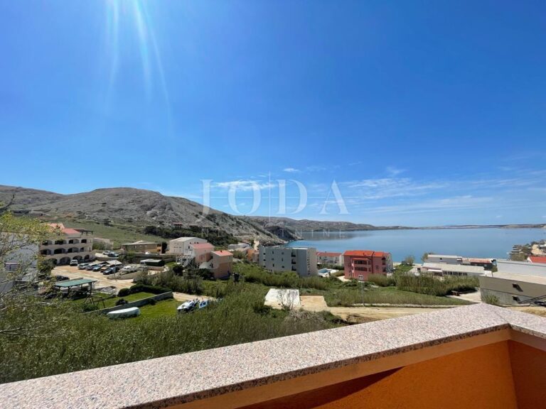 Apartman 200m od mora na Pagu | Adriatic Real