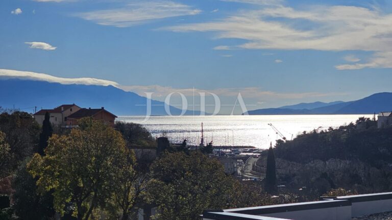 Novi Vinodolski novogradnja na prvom katu | Adriatic Real