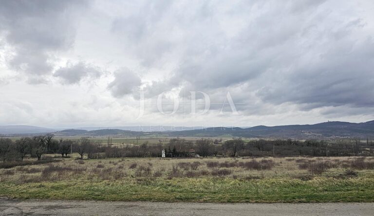 Kršan okolica | Adriatic Real