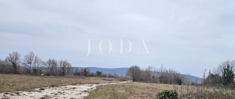 Građevinsko zemljište 960m2