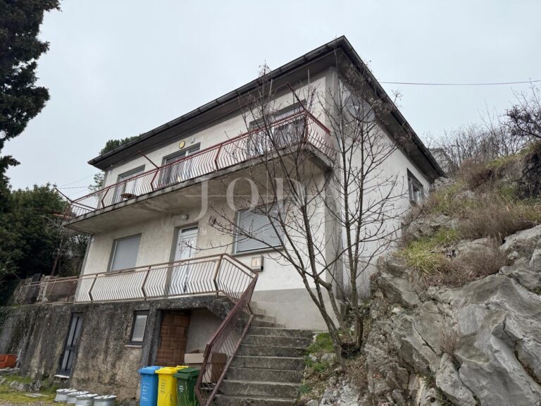 Svilno - Samostojeća kuća s dva stana | Adriatic Real