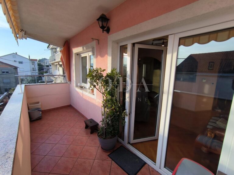 Stan na Drenovi sa 2 balkona