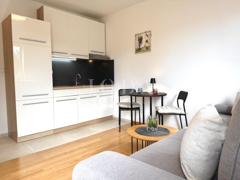 Njivice | Adriatic Real