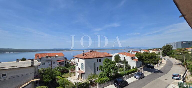 Stan Crikvenica 36 m² – pogled na more