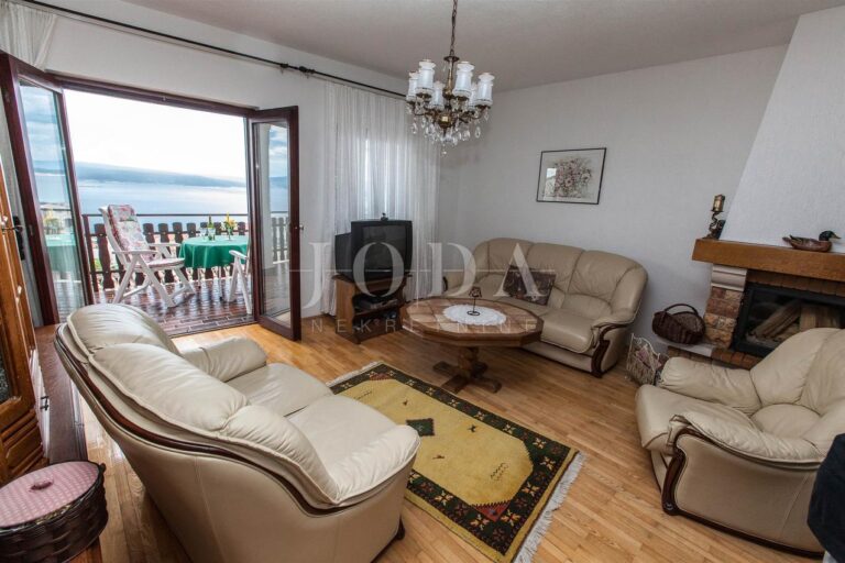 stan na prvom katu sa panoramskim pogledom | Adriatic Real